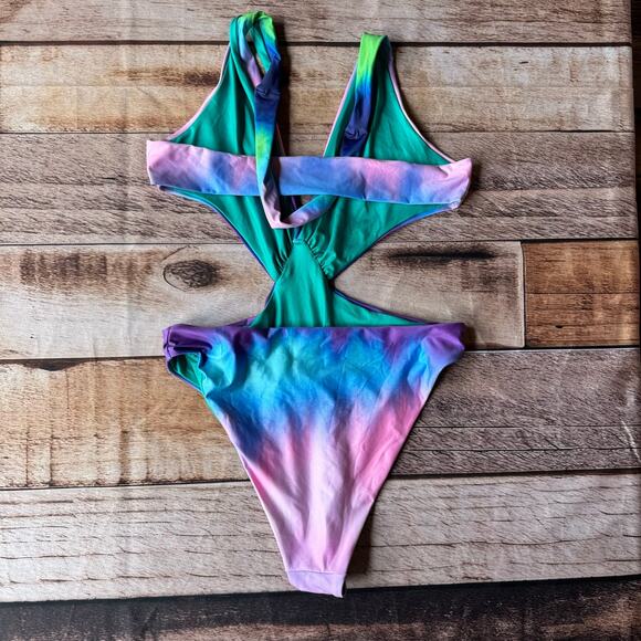 Ague Bendita Vini Malibu One-Piece Crisscross Front Cutouts Open Back Large - Picture 2 of 9